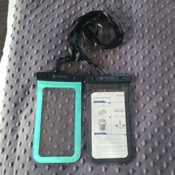 Waterproof Phone Protector - Picture 1 of 2